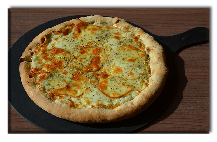 Photo pizza 4 formaggi
